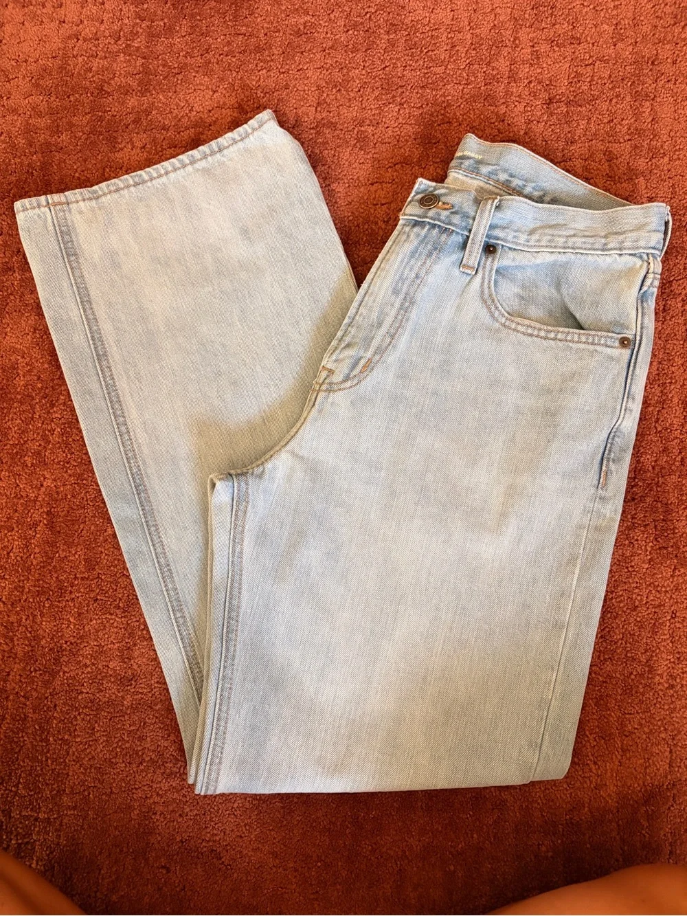 Old Navy Light Blue Men’s Relaxed Baggy Jeans